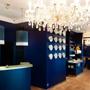Petit Saint-honore 2* Paris